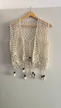 Load image into Gallery viewer, Vintage crochet top
