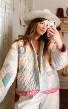 Load image into Gallery viewer, Signature Collection-Quilt coat
