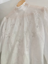 Load image into Gallery viewer, Edwardian cotton blouse
