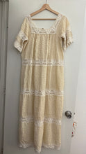 Load image into Gallery viewer, Vintage 1970s cotton pin tuck dress

