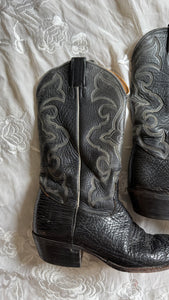 Vintage black cowboy boots- women’s 8 D