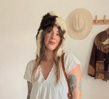 Load image into Gallery viewer, Vintage fur trapper hat
