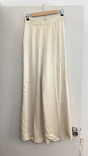 Load image into Gallery viewer, vintage 1940s satin pants
