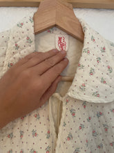 Load image into Gallery viewer, Vintage bed jacket / shawl
