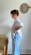 Load image into Gallery viewer, Vintage 501 Levis
