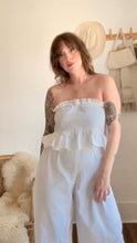 Load image into Gallery viewer, Signature collection- white cotton ruffle top
