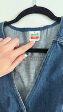 Load image into Gallery viewer, Vintage wrangler vest
