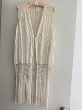 Load image into Gallery viewer, Vintage handmade kimono blouse

