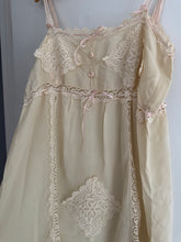 Load image into Gallery viewer, Antique silk lace step in
