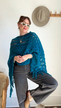 Load image into Gallery viewer, Vintage blue knit shawl
