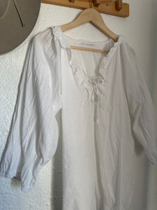 Vintage ruffle cotton blouse