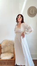 Load image into Gallery viewer, Vintage 1930s dressing gown set
