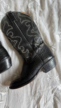 Load image into Gallery viewer, Vintage black cowboy boots- women’s 8 D
