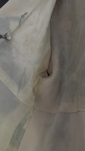 Load image into Gallery viewer, Vintage silk Haori kimono

