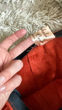 Load image into Gallery viewer, Vintage 70s suede skirt
