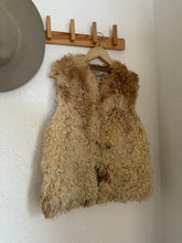 Load image into Gallery viewer, Vintage curly lamb fur vest
