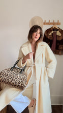 Load image into Gallery viewer, Vintage 1960s leopard bag

