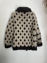 Load image into Gallery viewer, Vintage chunky cardigan
