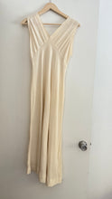 Load image into Gallery viewer, 1930s cream silk dress
