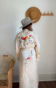 Vintage 1940s silk brocade kimono