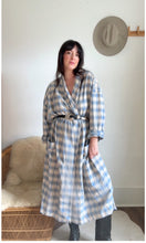 Load image into Gallery viewer, Vintage cotton plaid robe
