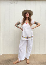 Load image into Gallery viewer, Vintage cotton embroidered top
