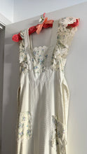 Load image into Gallery viewer, Vintage Young Edwardian dress
