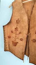Load image into Gallery viewer, Vintage 70s leather floral patterned vest
