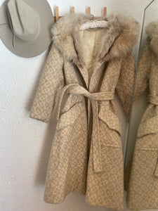 Vintage fur collar wrap coat