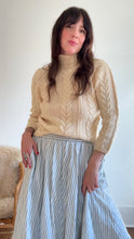 Load image into Gallery viewer, Vintage wool sweater
