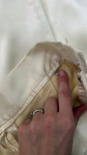 Load image into Gallery viewer, vintage 1940s satin pants
