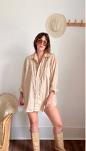 Load image into Gallery viewer, Vintage western shirt
