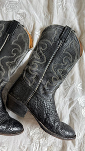 Vintage black cowboy boots- women’s 8 D
