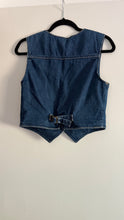 Load image into Gallery viewer, Vintage wrangler vest
