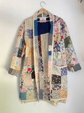Load image into Gallery viewer, Signature Collection-Quilted coat
