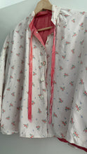 Load image into Gallery viewer, 1930s floral top/jacket
