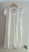 Load image into Gallery viewer, Vintage cotton dress
