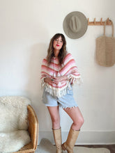 Load image into Gallery viewer, Vintage pink poncho
