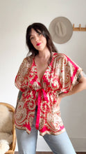 Load image into Gallery viewer, Vintage 100% silk kimono blouse
