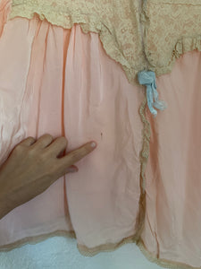 Vintage 1930s rayon bed jacket