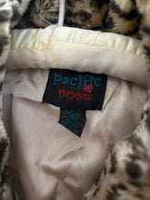 Load image into Gallery viewer, Vintage 90s faux leopard coat
