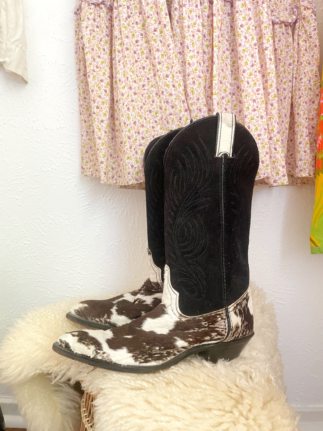 Vintage code west cowhide boots size 6.5-7