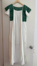 Load image into Gallery viewer, Vintage Oaxacan Mexican dress
