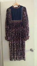 Load image into Gallery viewer, Vintage rare 1960s/70s silk hand blocked Phool dress
