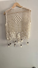 Load image into Gallery viewer, Vintage crochet top
