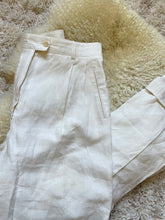 Load image into Gallery viewer, Vintage Italian linen pants
