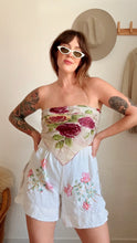 Load image into Gallery viewer, Signature Collection-Linen embroidered shorts
