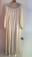 Load image into Gallery viewer, 1930s 2 piece dressing gown
