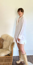 Load image into Gallery viewer, Vintage French linen button down dress
