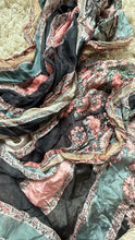 Load image into Gallery viewer, Vintage scarf
